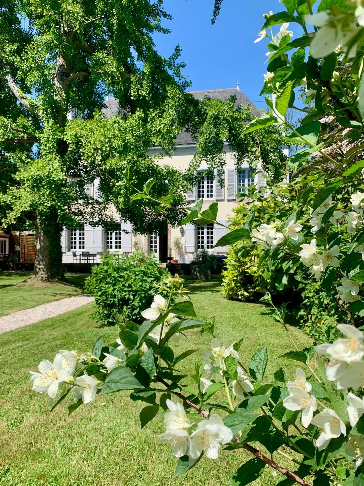 Bed and Breakfast La Meffrais 1741 Dinan Zewnętrze zdjęcie